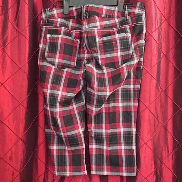 Cropped Plaid Pants - Picture 2 of 2